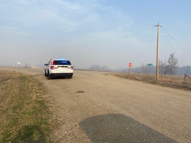 Some Yellowhead and Parkland County residents forced out by wildfire allowed to return home