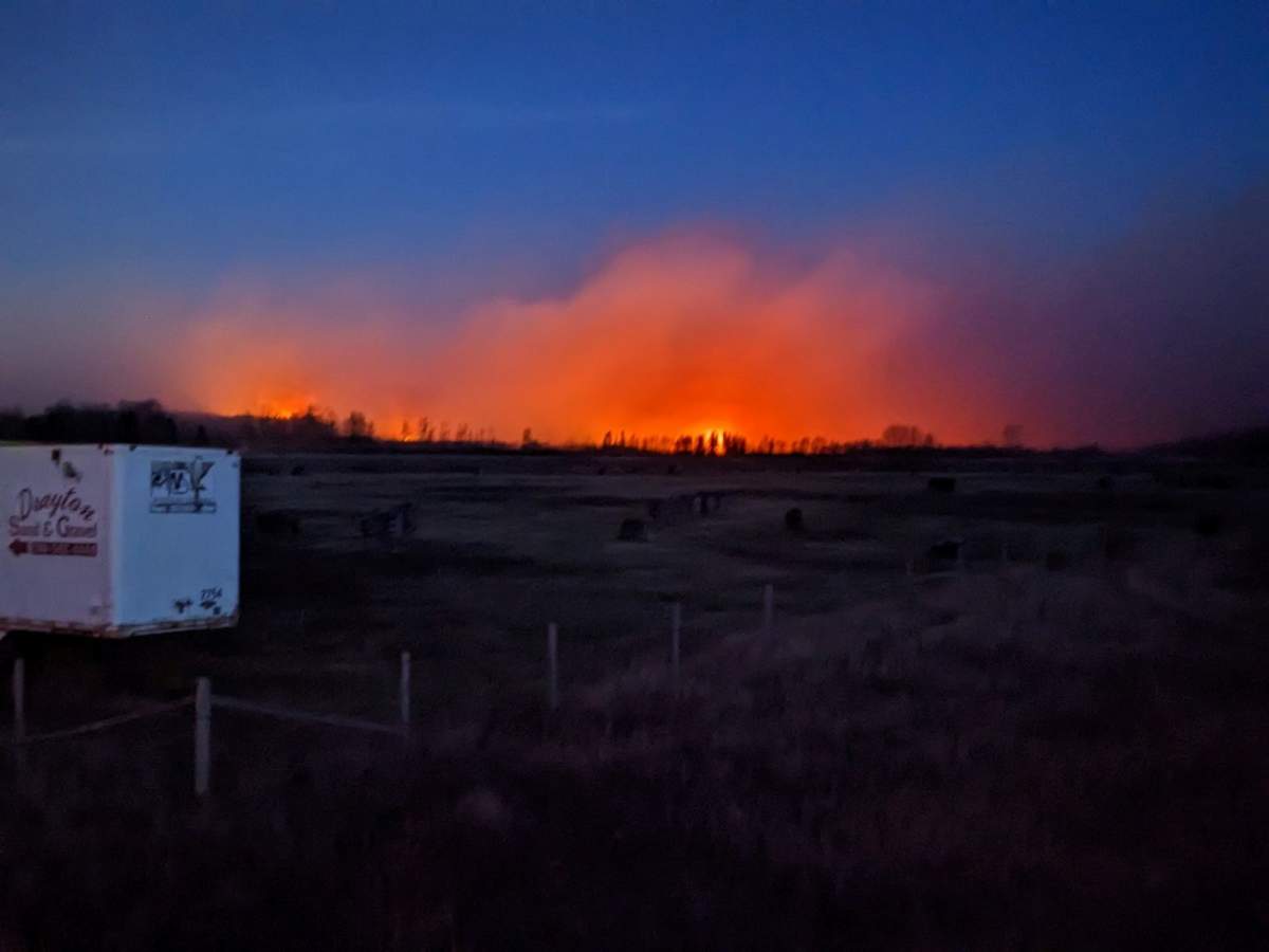 A wildfire nearing Drayton Valley, Alta., on May 4, 2023, along Highway 22 facing south.