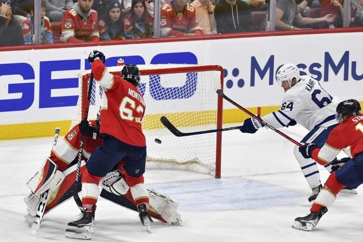 Florida Panthers beat Toronto Maple Leafs in OT, take 3-0 series lead