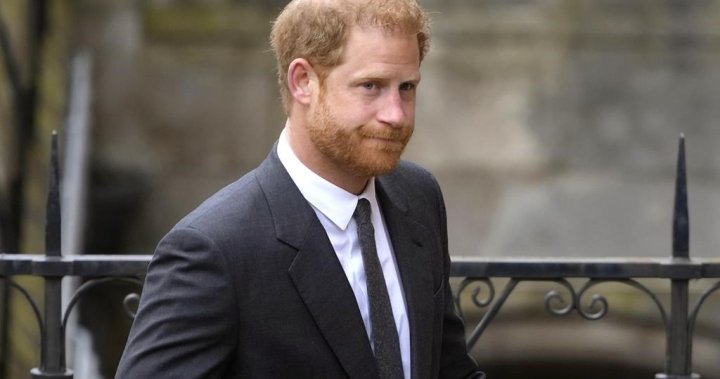 Принц Хари оттегли делото си за клевета срещу британския издател