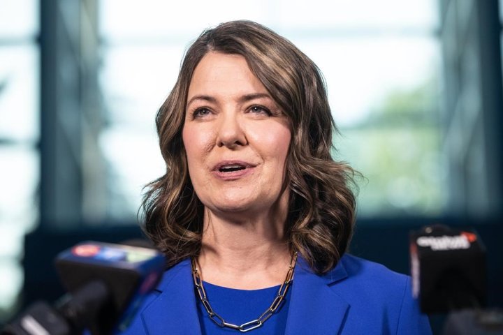 ‘Everyone’s afraid of Danielle’: UCP canvassers recruited at Take Back Alberta events