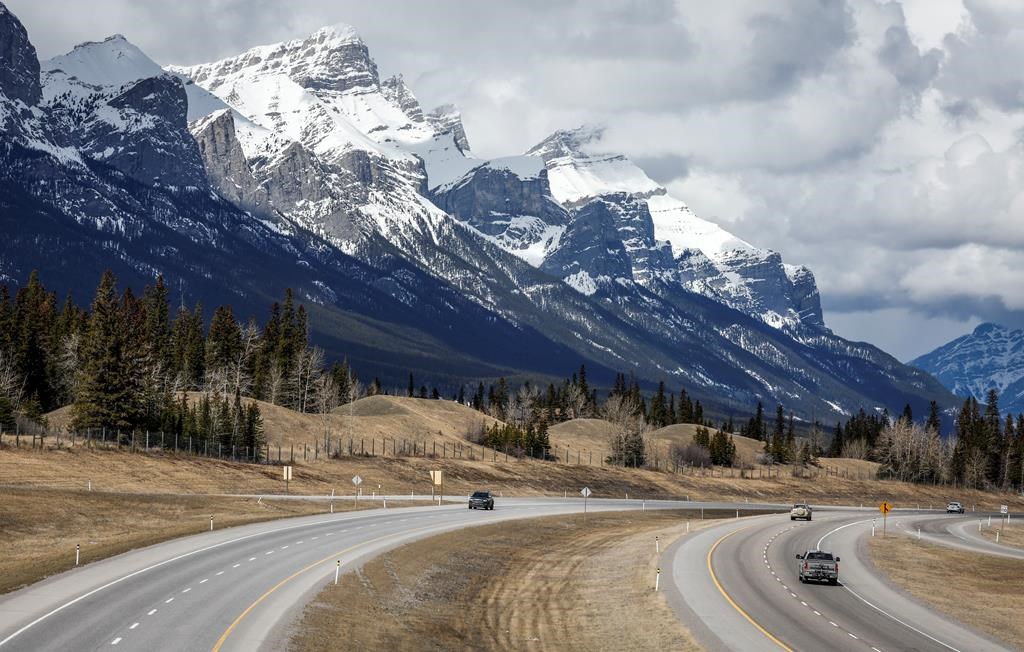 Canmore water ban lifted, Epcor fixing leaks – Calgary | 24CA News