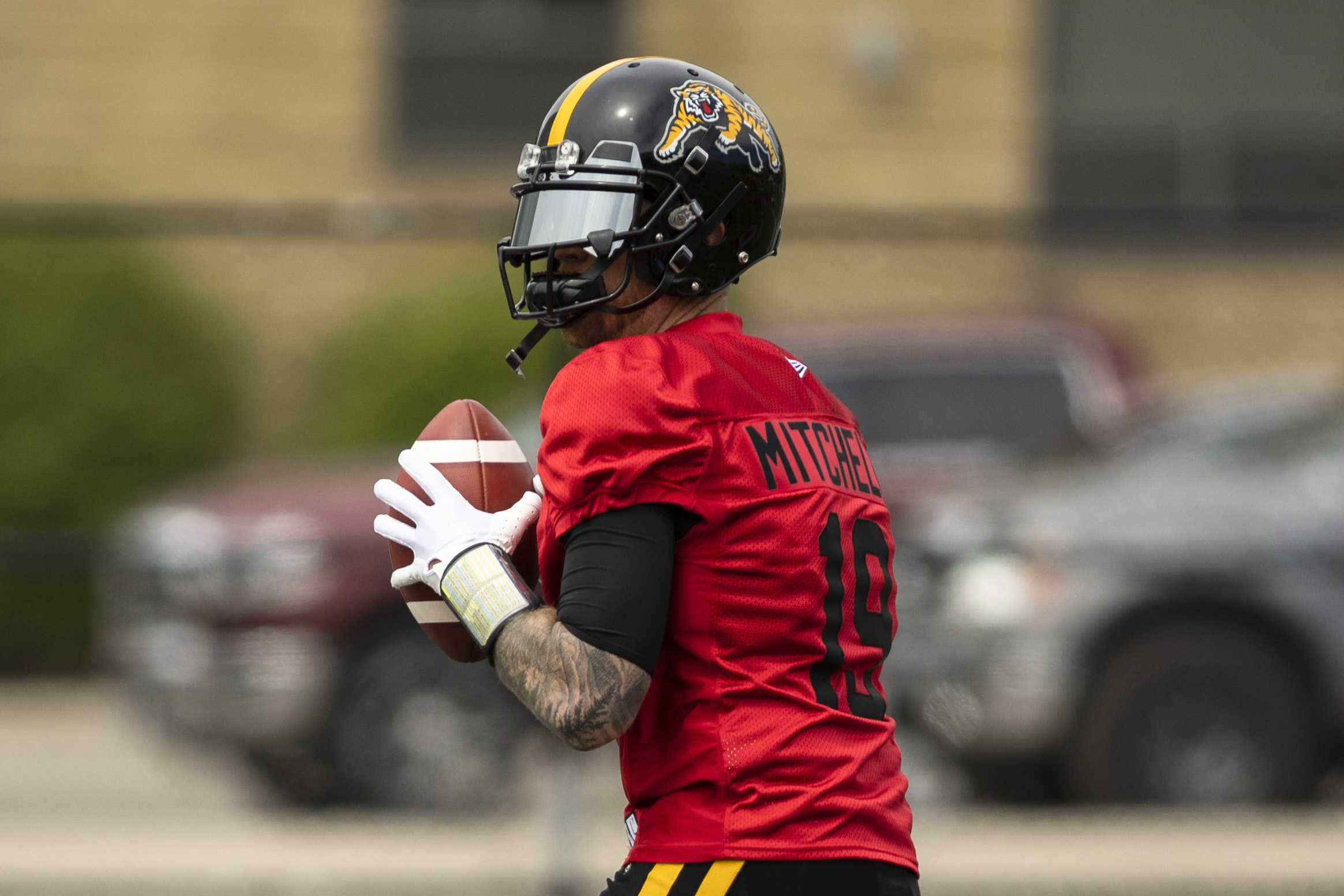 QB Bo Levi Mitchell Will Make First Start For Hamilton Tiger-Cats ...