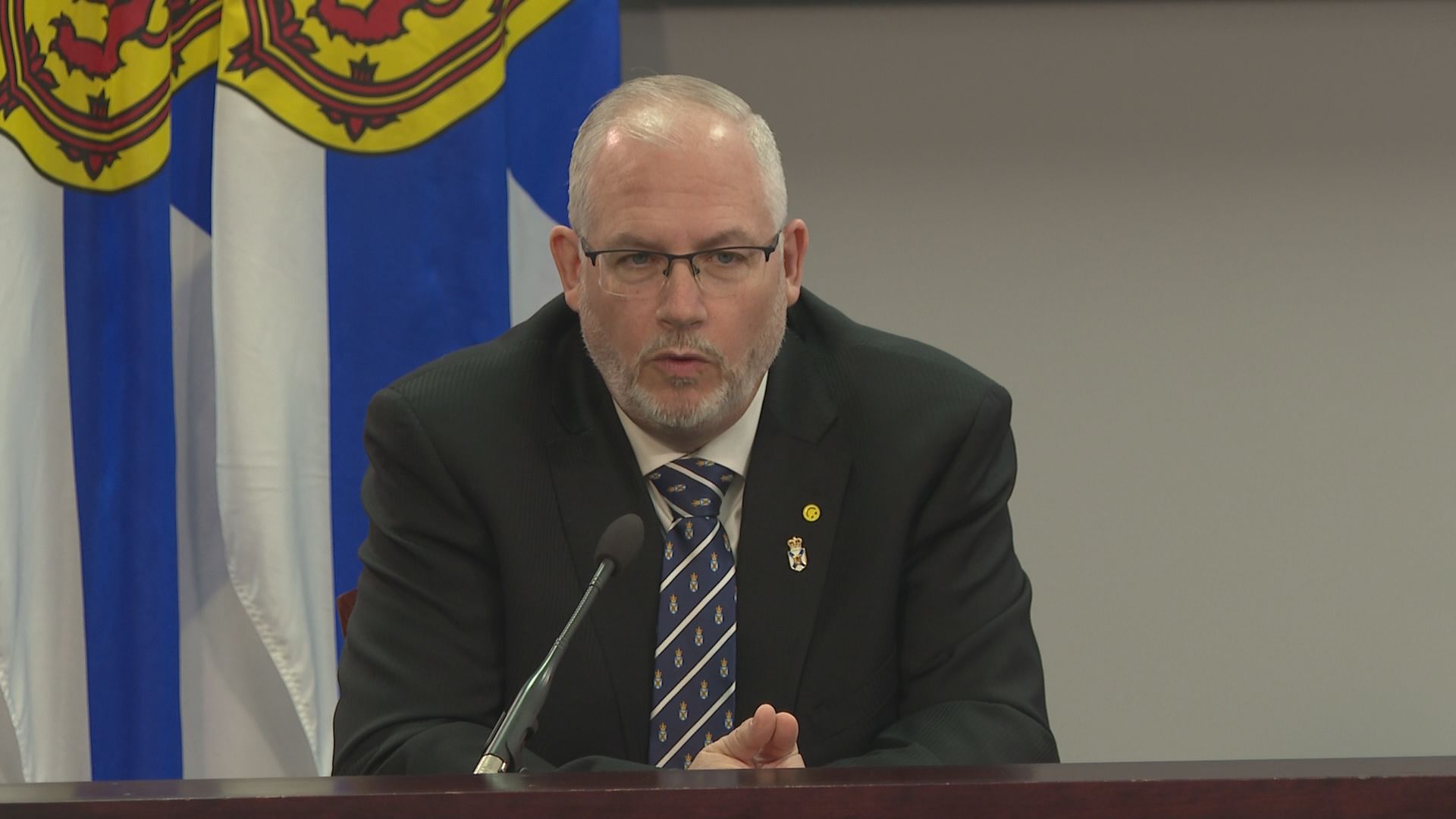 Министърът на правосъдието на Нова Скотия се извини че каза