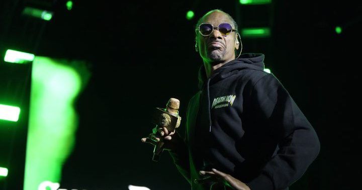 Snoop Dogg says he is joining star-studded bid to buy Ottawa Senators  | Globalnews.ca