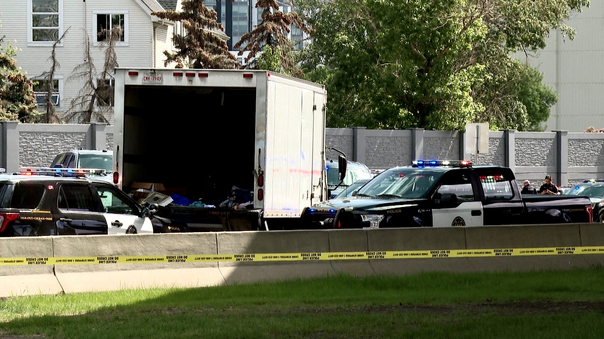 2 Dead, One In Hospital After Police Pursuit, Shooting In Calgary ...