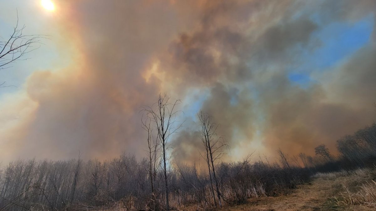 In photos: Saskatchewan forest fires rage in the north | Globalnews.ca