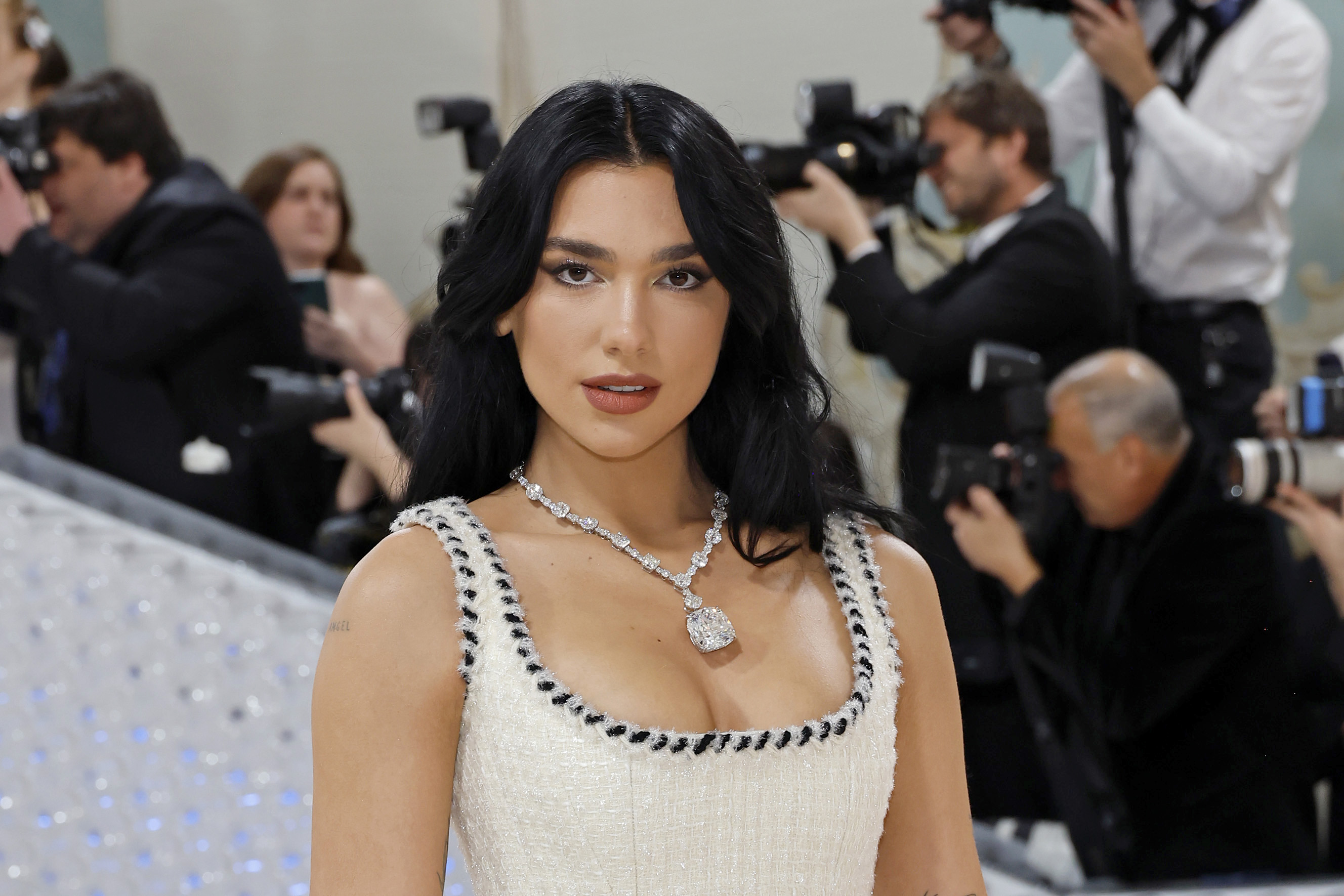 Dua Lipa wears 200-carat Tiffany diamond necklace at Met Gala