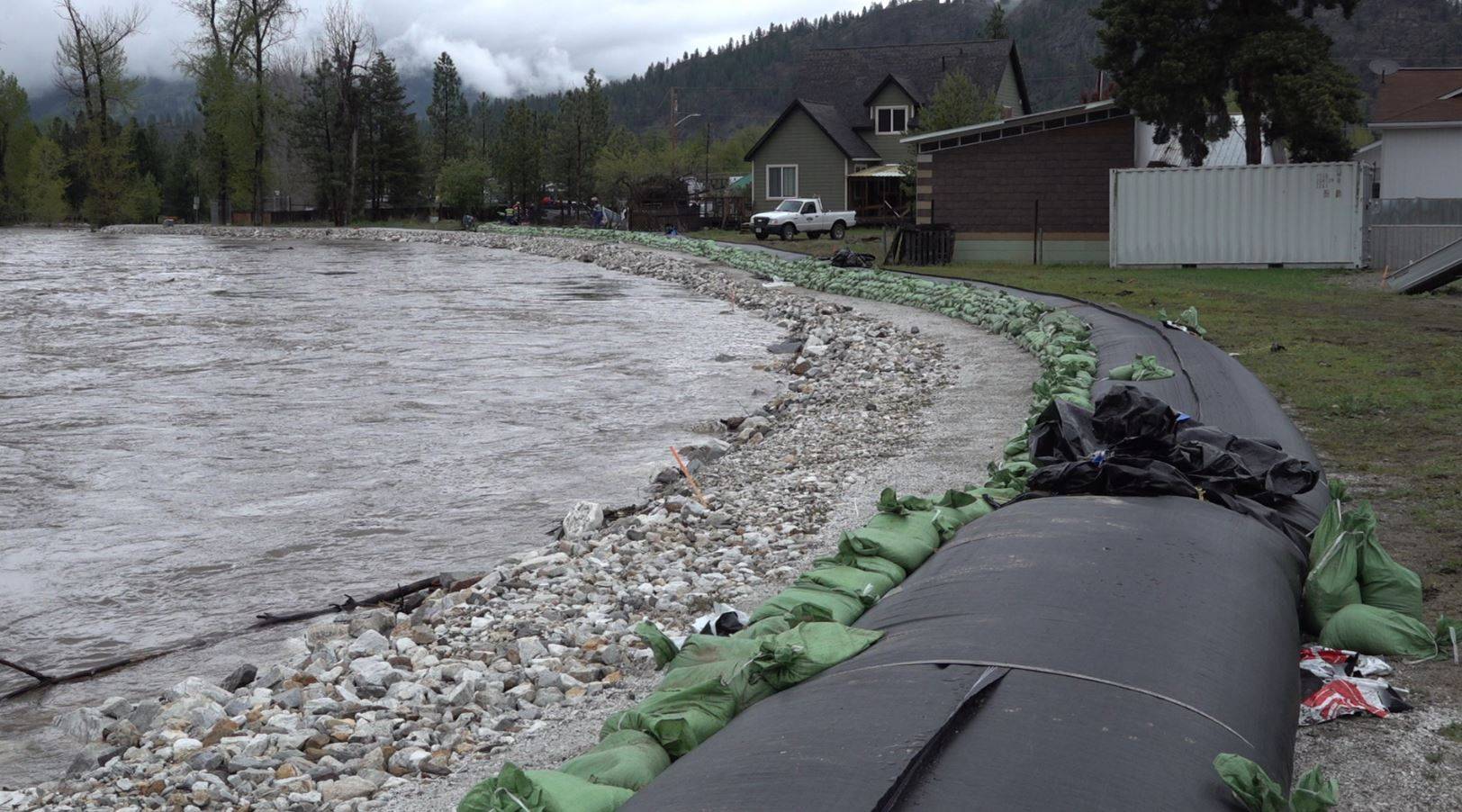 City warns against 'tampering' with tiger dams surrounding rivers in Grand Forks, B.C. - Vimarsana News