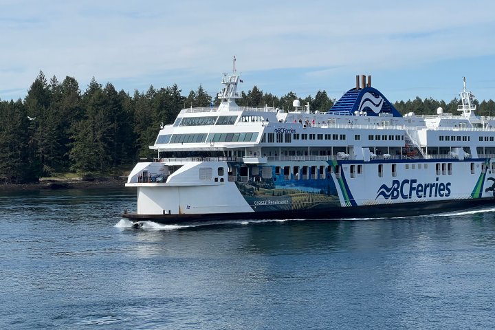 More BC Ferries confusion as website error shows multi-sailing wait