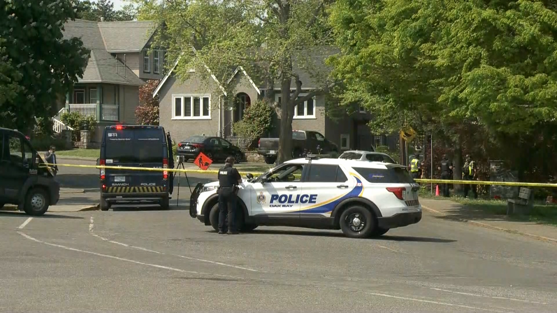 Oak Bay city worker killed in vehicle crash, other driver sent to hospital - Vimarsana News