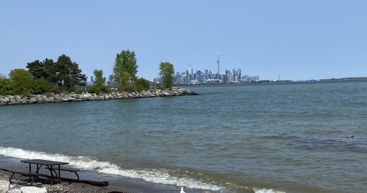 Man in critical condition after Lake Ontario incident involving Sea-Doo – Toronto | Globalnews.ca