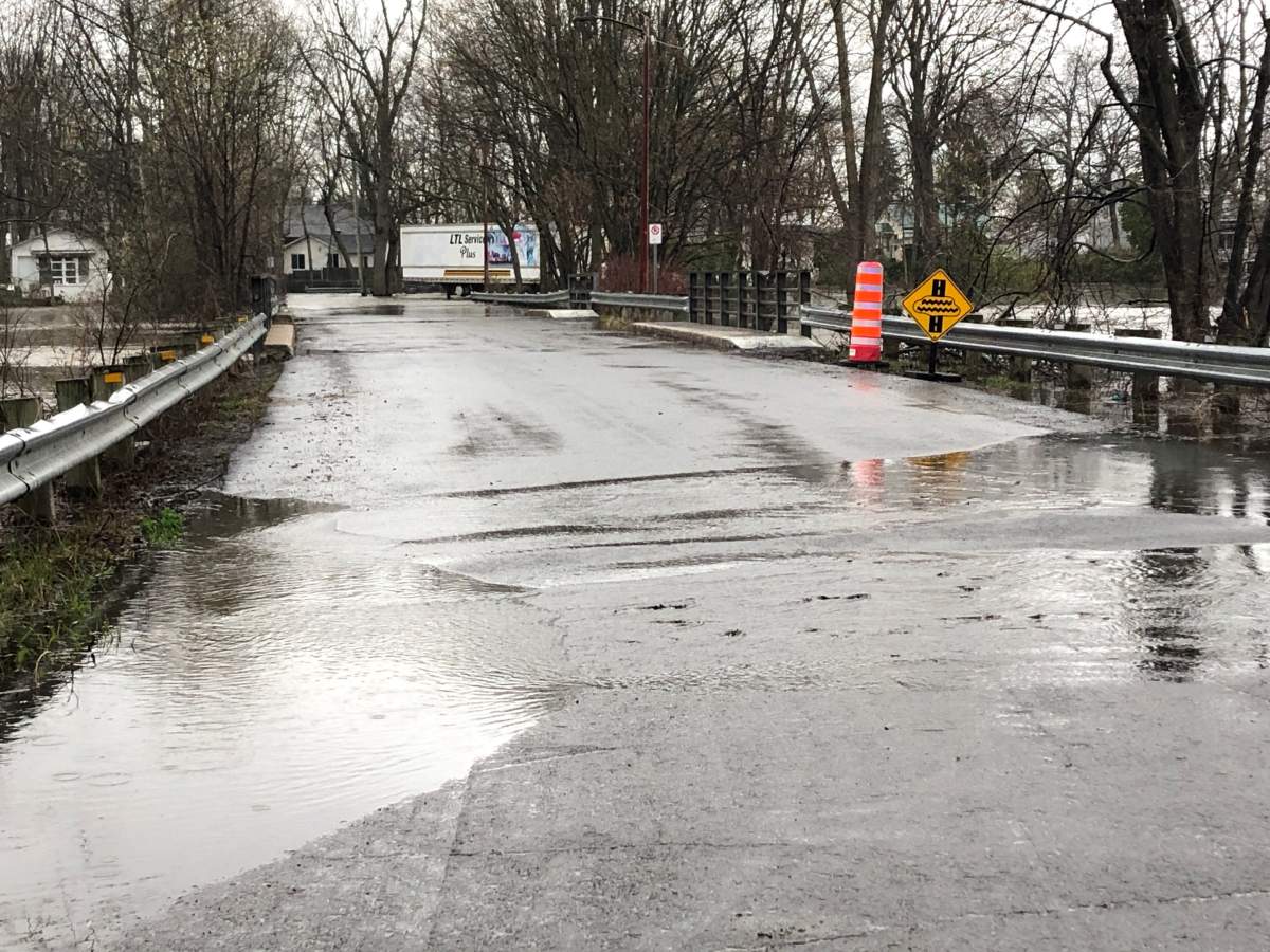 The Île Mercier bridge is closed due to flooding on May 3, 2023.