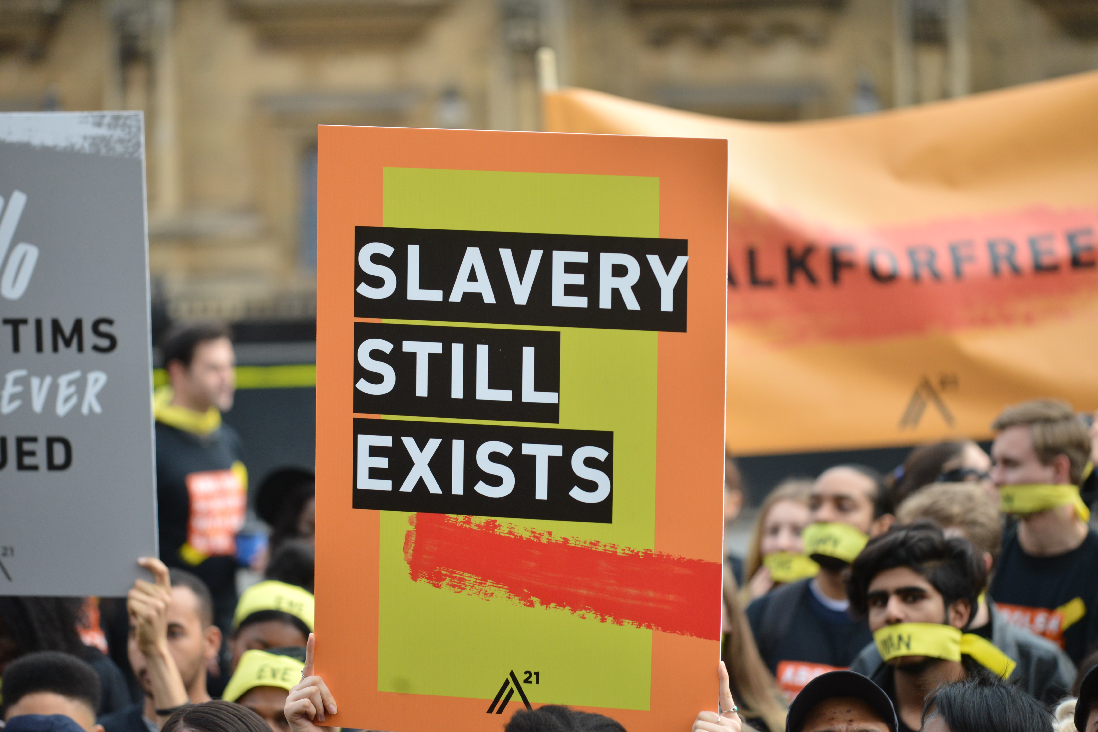 World’s 20 richest countries fuelling ‘modern slavery,’ report says – National | 24CA News