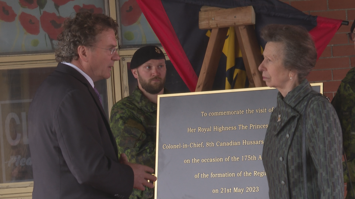 The visit coincided with the 175th anniversary of 8th Canadian Hussars.