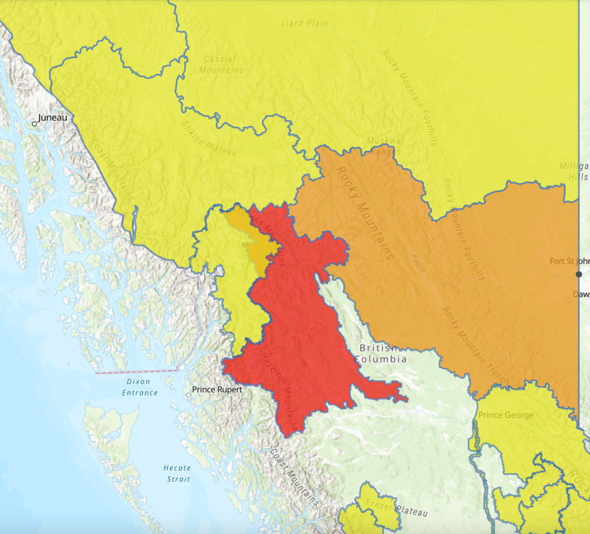 A map of northern B.C. showing high streamflow advisories (yellow), flood watches (orange) and flood warnings (red) for Sunday, May 21, 2023.
