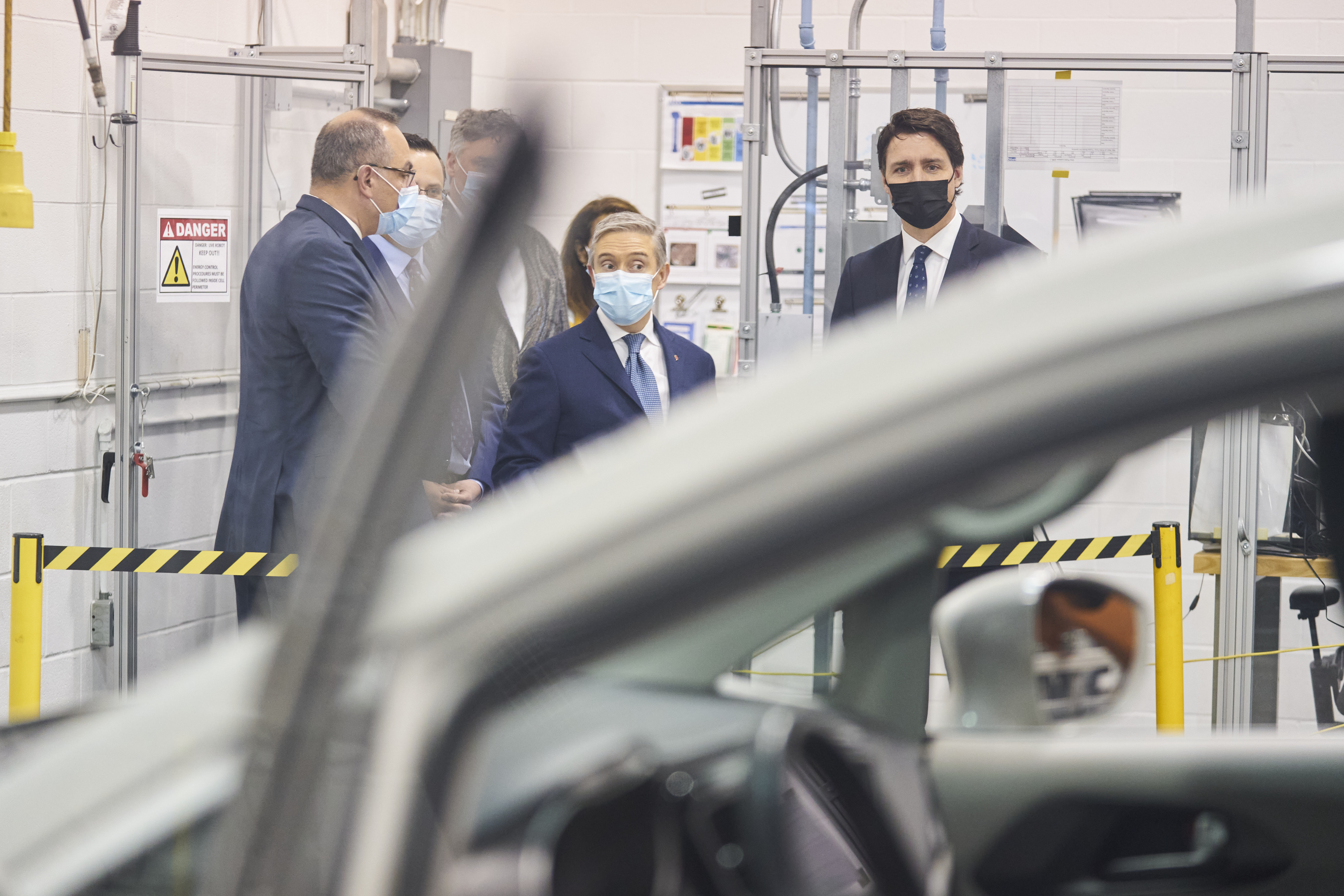 Stellantis ‘stalemate’ can end if Ontario pays its ‘fair share,’ Champagne says  | 24CA News