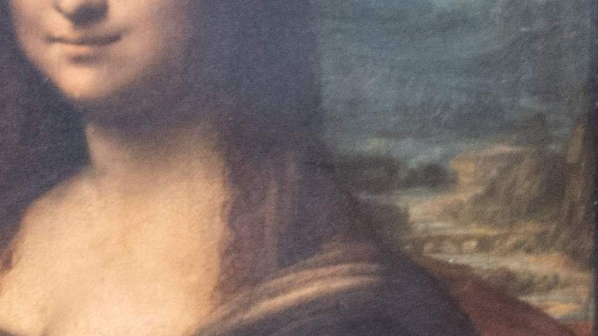 The bridge in the background of the Mona Lisa.