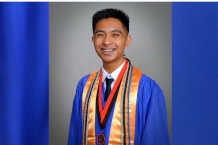 17-year-old set to graduate high school with 3 college degrees