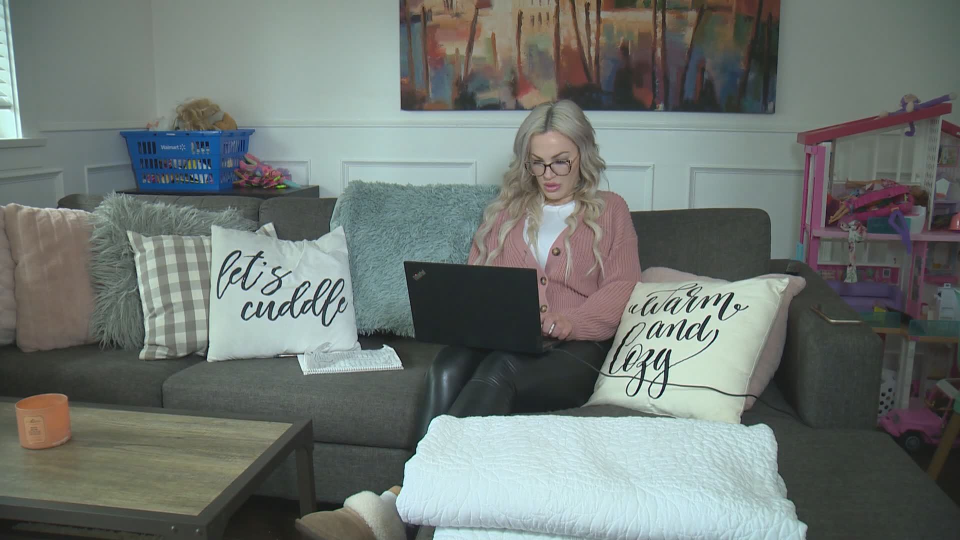 ‘Pay Me A Liveable Wage’: B.C. Teaching Assistant’s OnlyFans Still ...