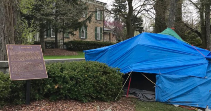 Hamilton’s approach to end city hall encampment has no ‘neat and tidy timeframe’