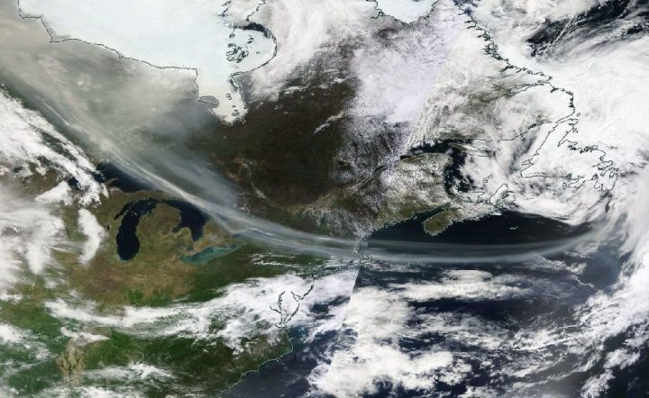 Alberta wildfire smoke spreads to Ontario, eastern Canada