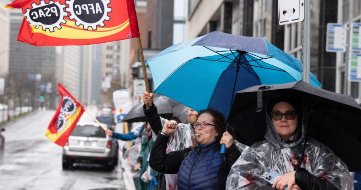 Legislate CRA strikers back to work, small business group urges Ottawa