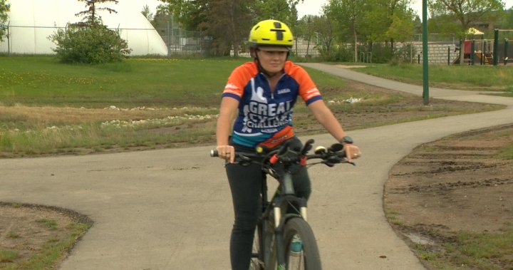 Saskatoon cyclists take to the streets to raise money for kids with cancer