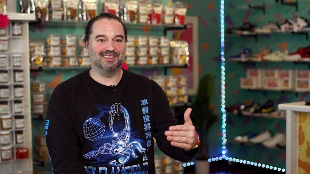 Doug Stephen, owner of The Drive Canteen in Vancouver, says non-alc beverages are the store’s best-selling category. Darren Twiss / Global News