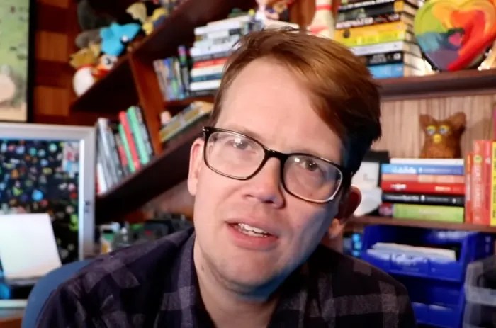 YouTube star Hank Green reveals cancer diagnosis