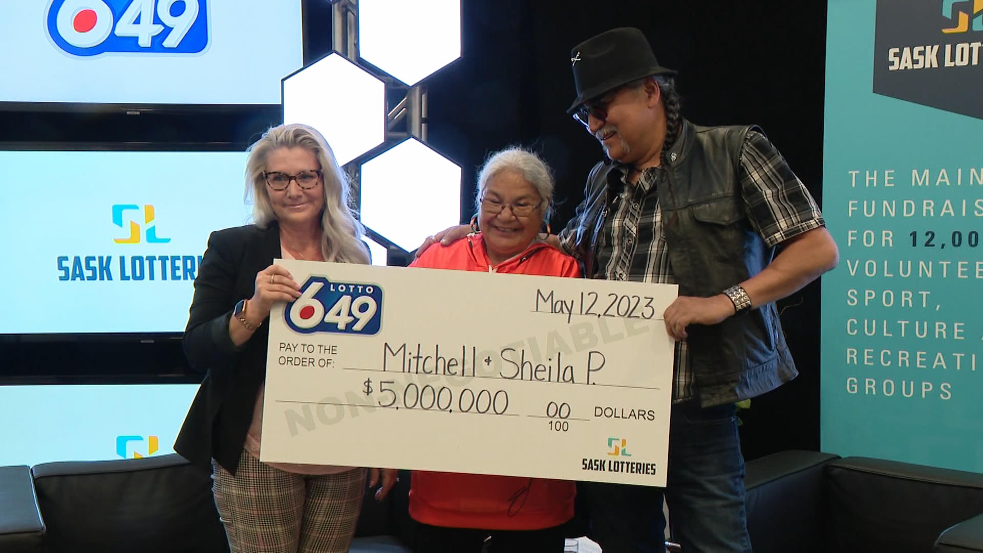 Lotto 649 shop richer moments