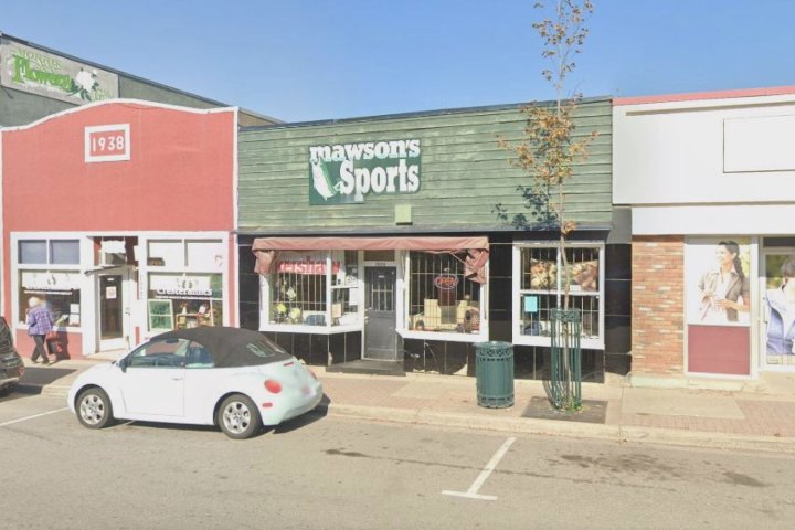Guns stolen from B.C. sporting-goods store in overnight break-in