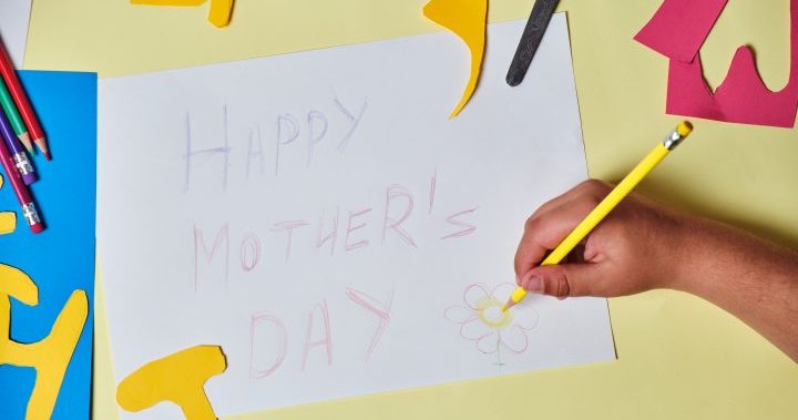 Mother’s Day controversy in Quebec after teachers celebrate parents