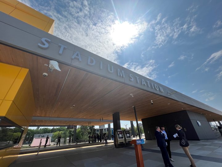 City celebrates completion of first major LRT station upgrade in Edmonton – Edmonton | 24CA News