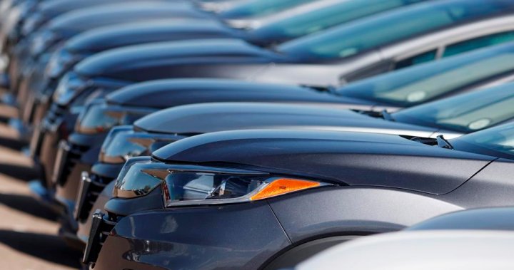 Близо 600 автомобила бяха открити при мащабна акция срещу кражби на автомобили в Онтарио, Квебек