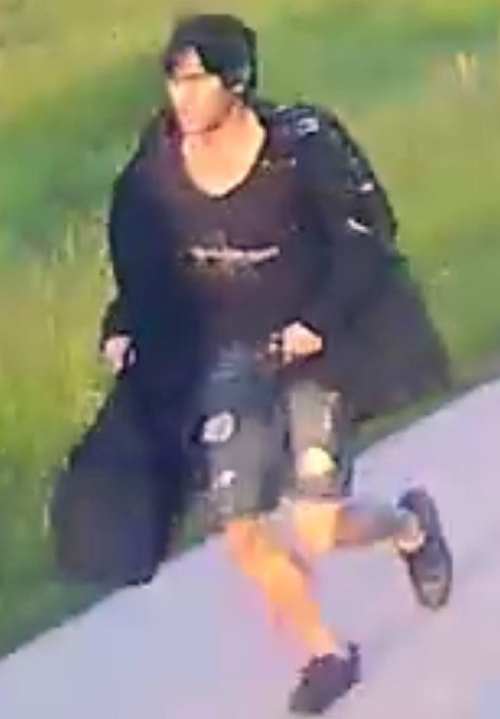 Police are looking for a suspect after an apparently unprovoked stabbing at a Toronto subway station.