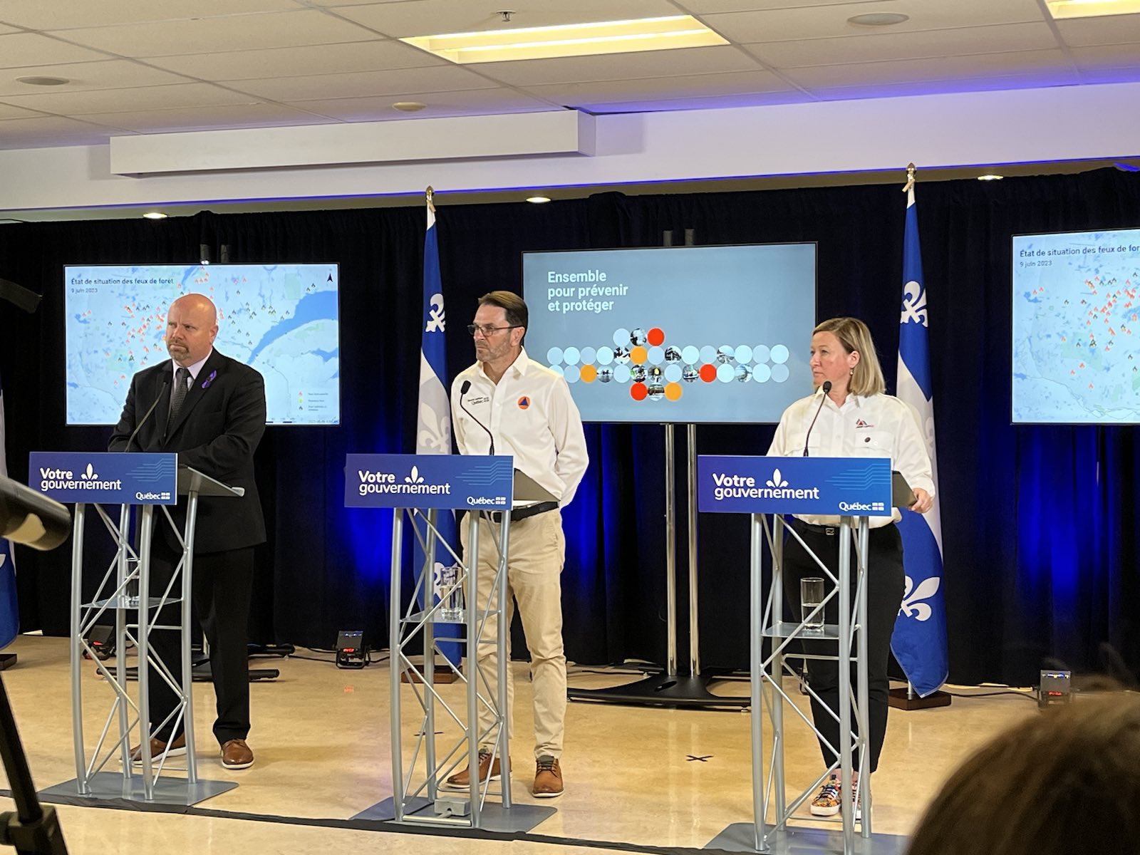 Wildfire evacuees to get financial aid from Quebec  | 24CA News