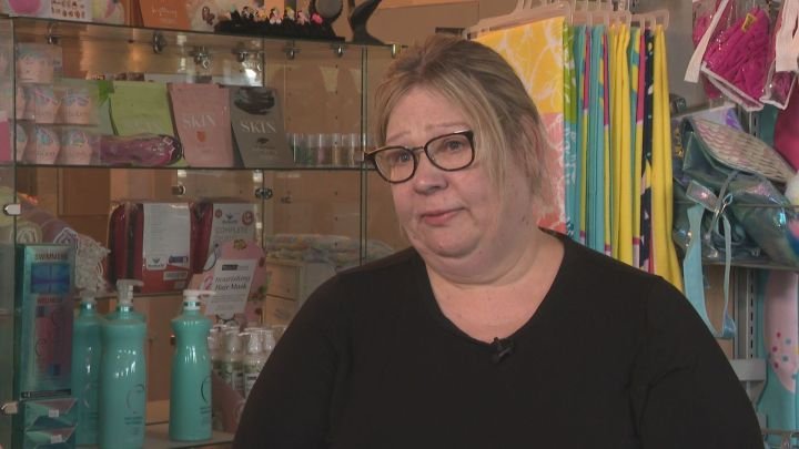Alberta mom suing Starbucks over her firing because she alleges her cancer was confused for COVID-19 - Vimarsana News