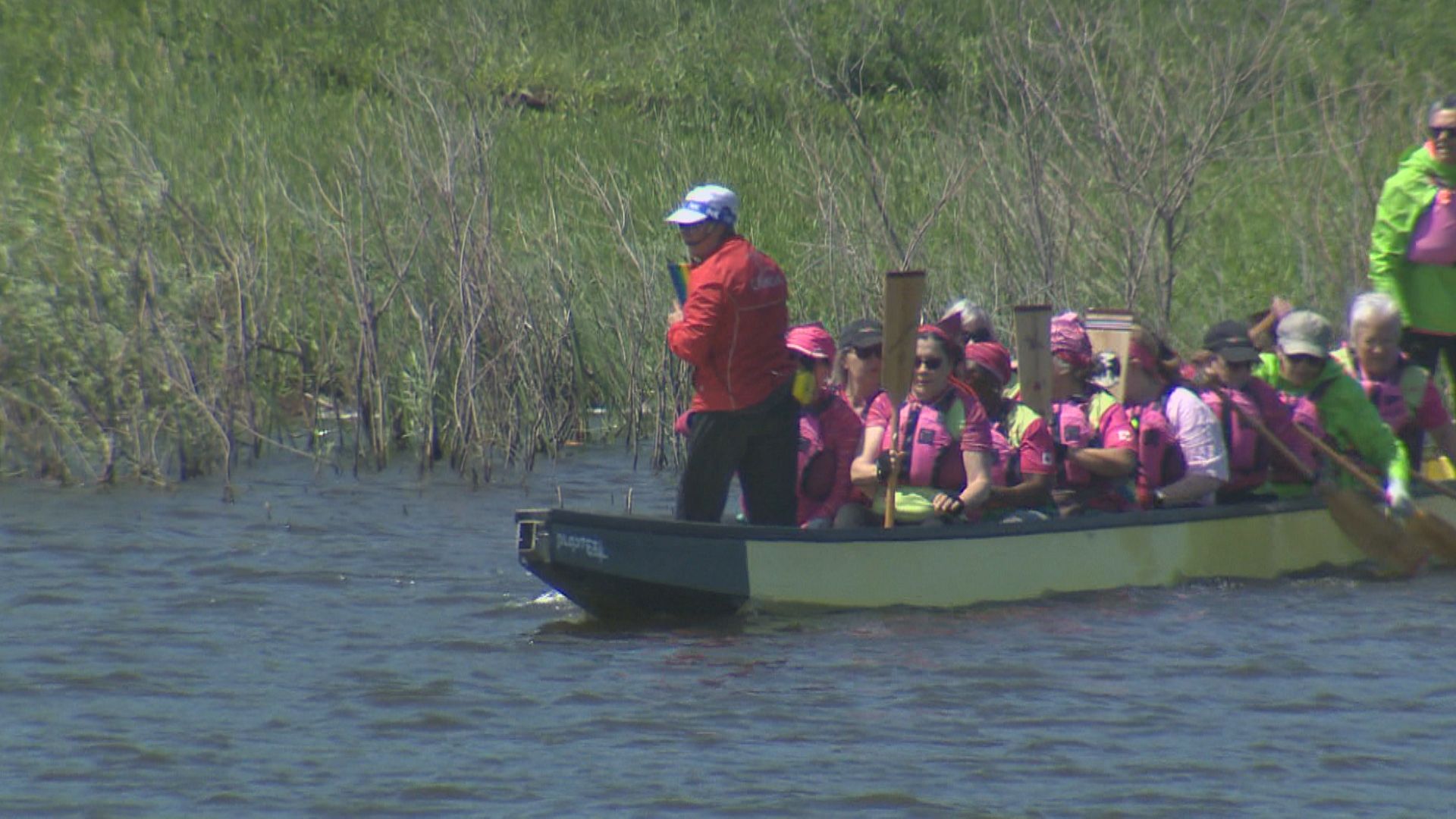 Former Olympian inspires Winnipeg cancer survivors in Dragon Boat coaching session – Winnipeg | 24CA News