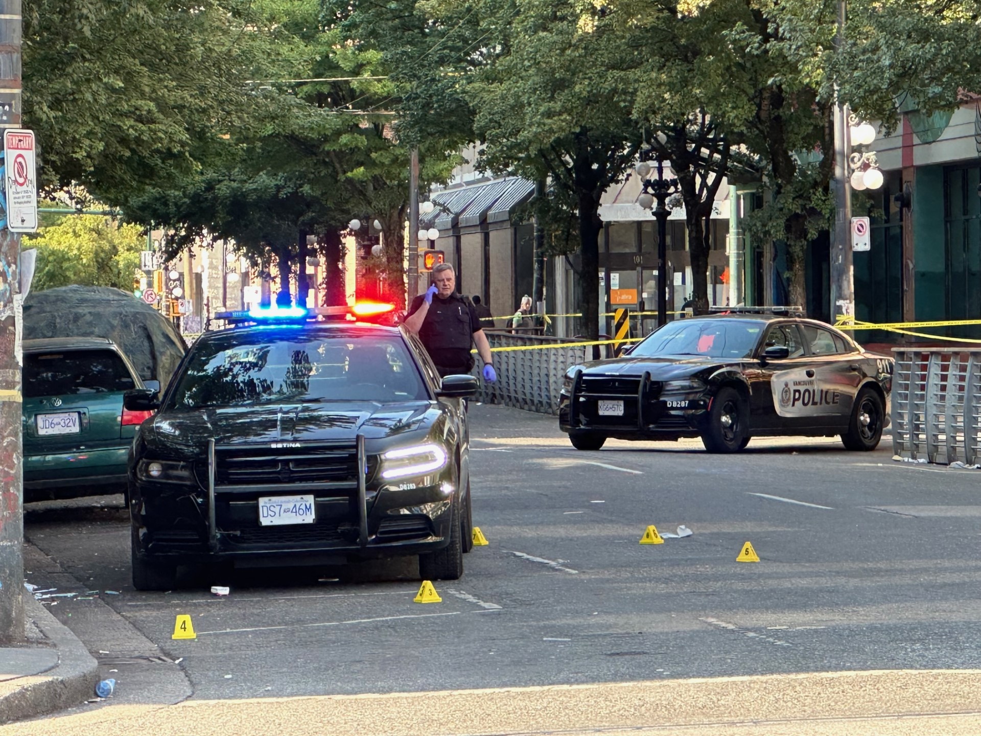 ‘At Least’ 2 Hurt In ‘chaotic’ Shooting On Vancouver’s Downtown ...