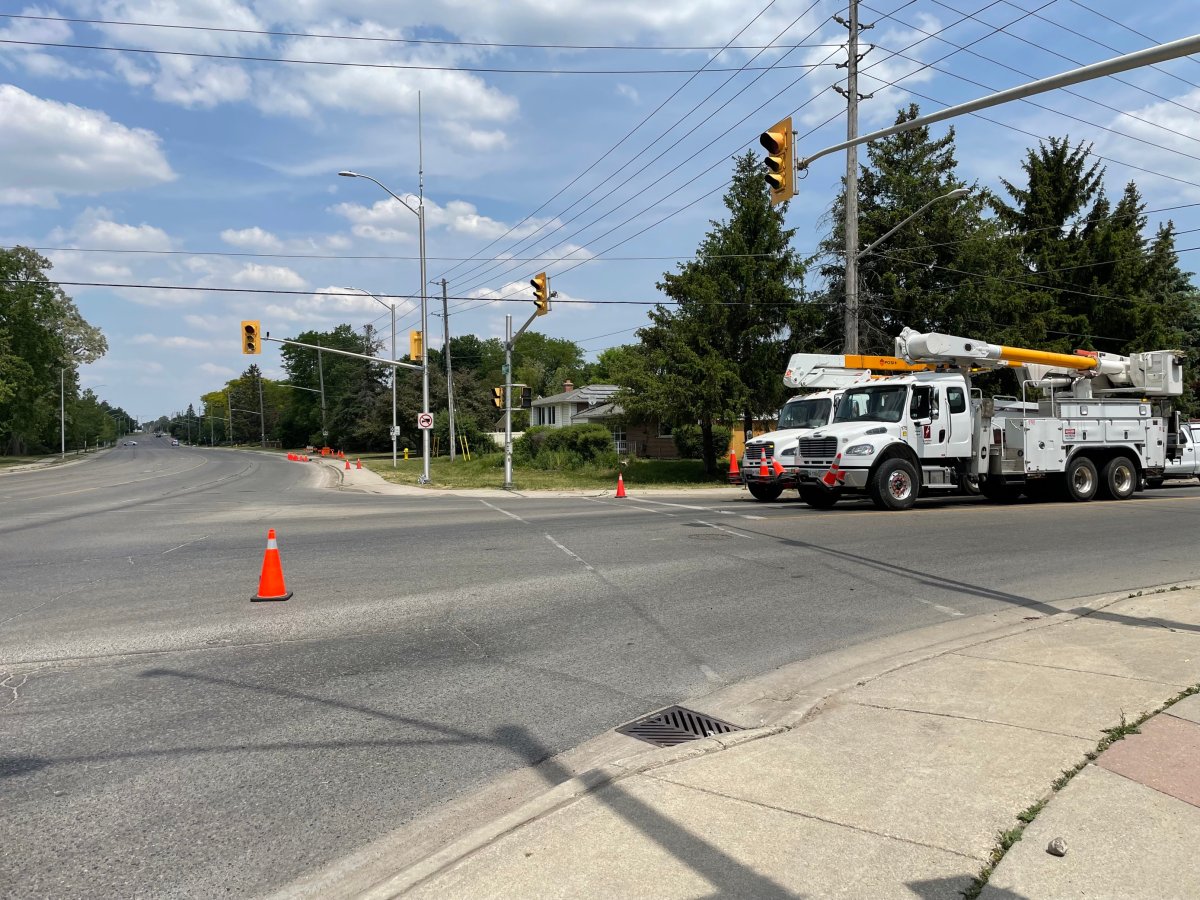 London Hydro officials told Global News that the outages are reportedly due to a vehicle collision near Western Road and Windermere Road in London, Ont.