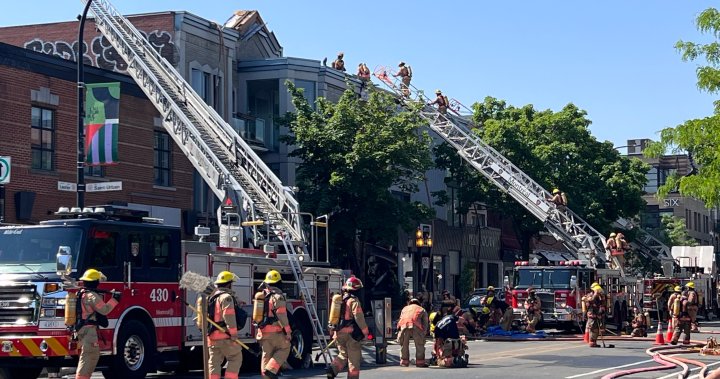 5-alarm blaze in Montreal difficult to put out due to hot weather: firefighters
