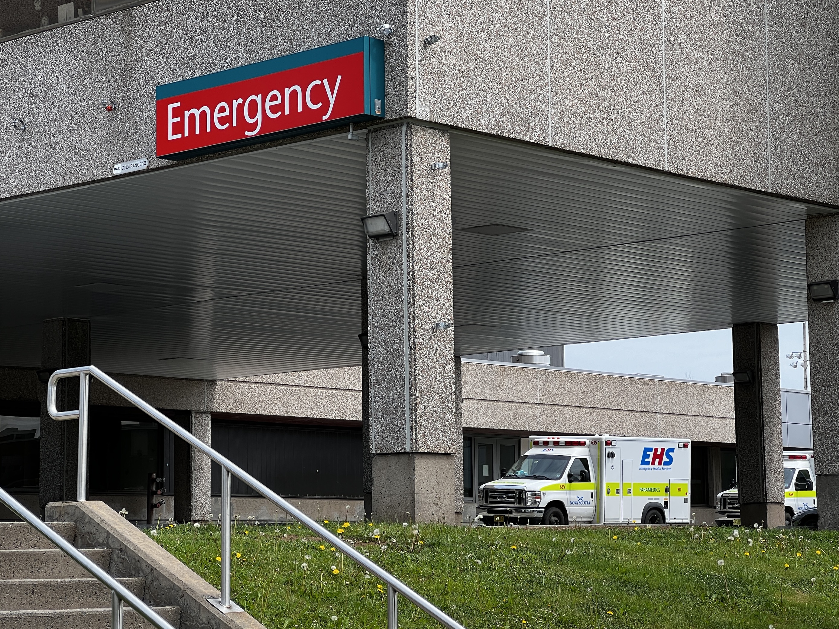 Patients, staff struggling as Halifax’s largest hospital without running water