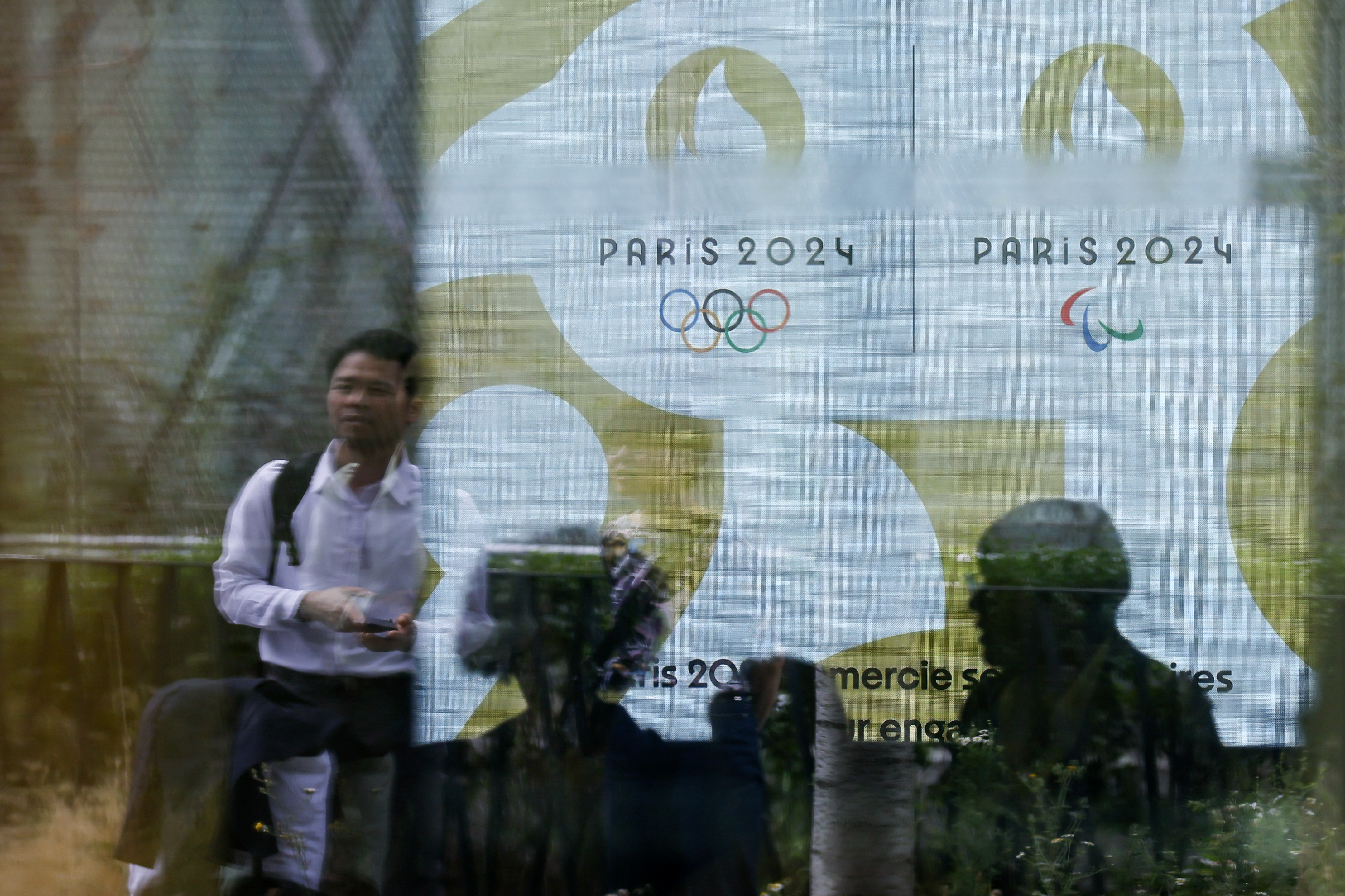 French police raid offices of Paris Olympic organizers in corruption probe – National | 24CA News