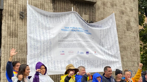 Hamilton hospital staff deliver petition to protest health care privatization - image