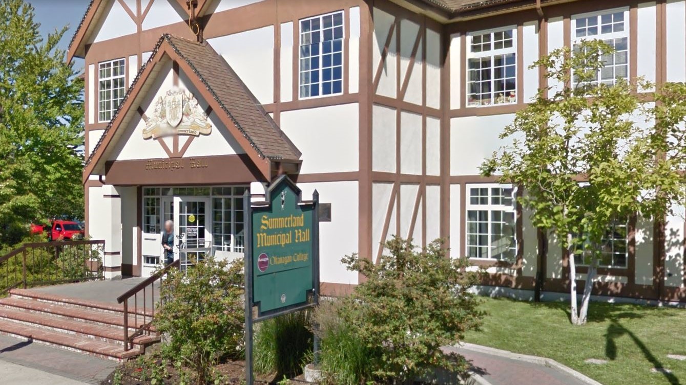 Окръг Summerland Британска Колумбия казва че ще трябва да похарчи