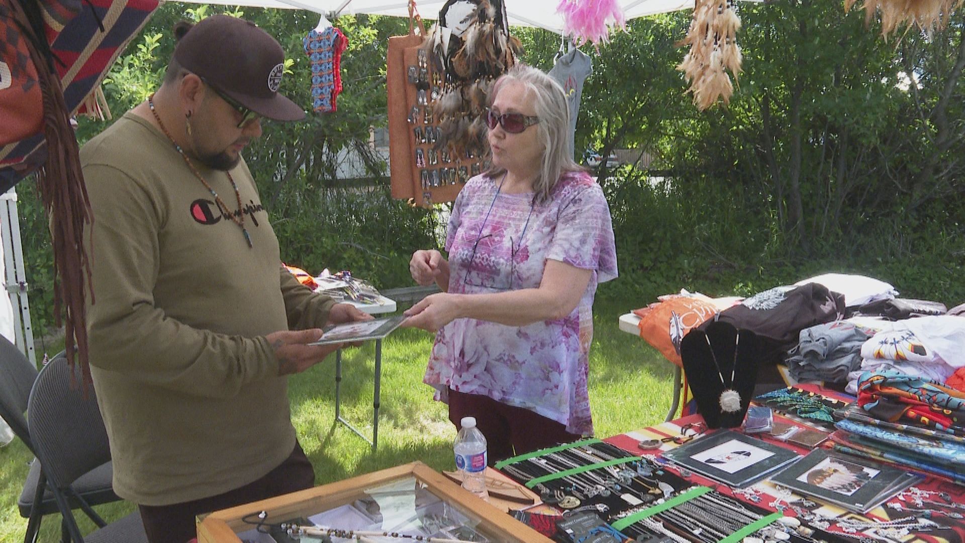 Crowsnest Museum hosts art and craft market for Indigenous History Month – Lethbridge | 24CA News