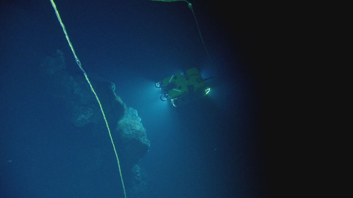 Deep sea robot expedition sets sails off Vancouver Island coast - BC ...