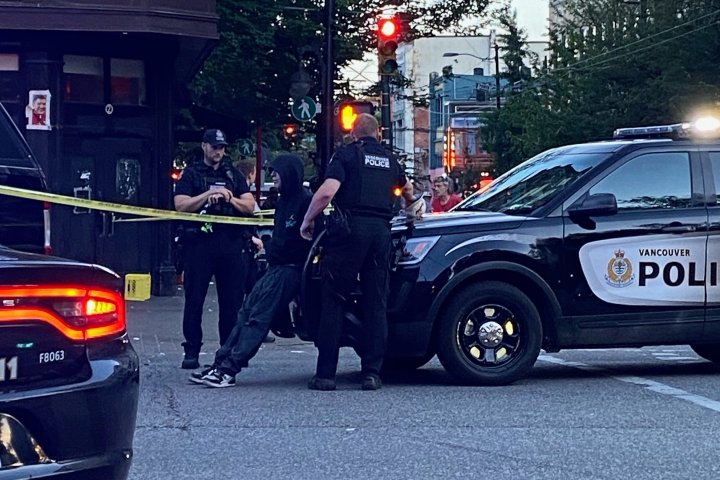 One man arrested for throwing objects out window, one person injured: VPD