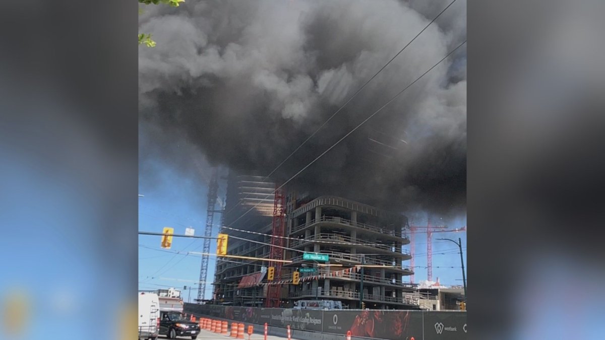 Oakridge mall fire